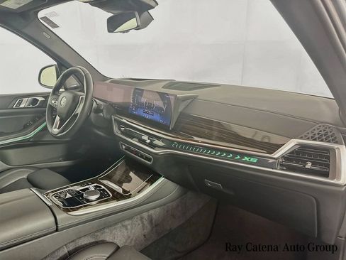 Used 2026 BMW X5 xDrive40i w/ Climate Comfort Package AWD/4WD image 31