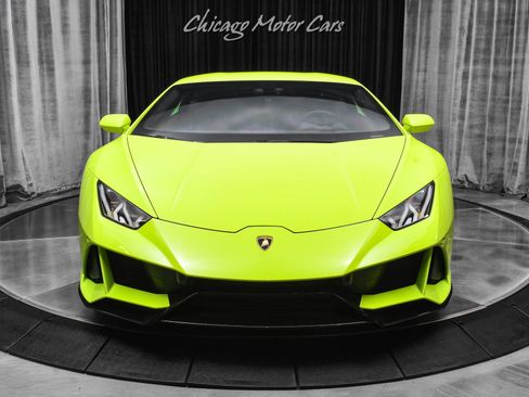 Used 2020 Lamborghini Huracan EVO image 7