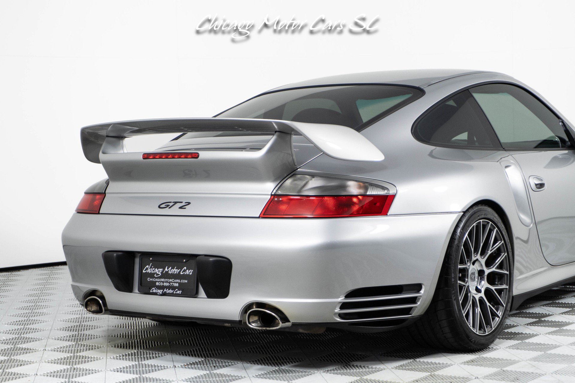 Used 2002 Porsche 911 GT2 RWD image 11
