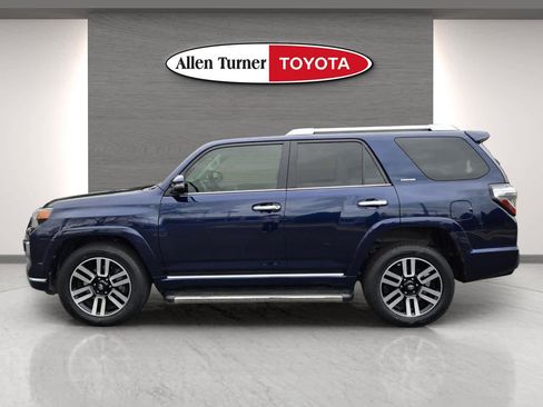 Used 2022 Toyota 4Runner Limited image 10