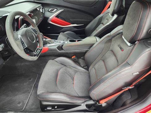 Used 2023 Chevrolet Camaro ZL1 RWD image 8