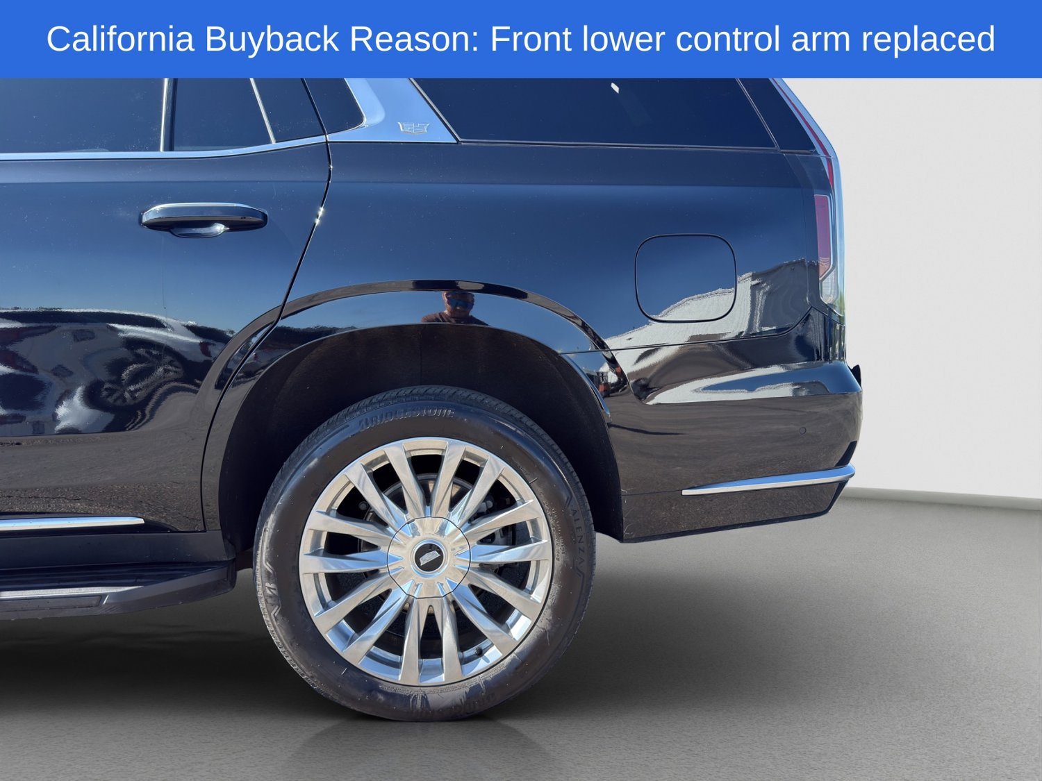 Used 2023 Cadillac Escalade Premium Luxury AWD/4WD image 22
