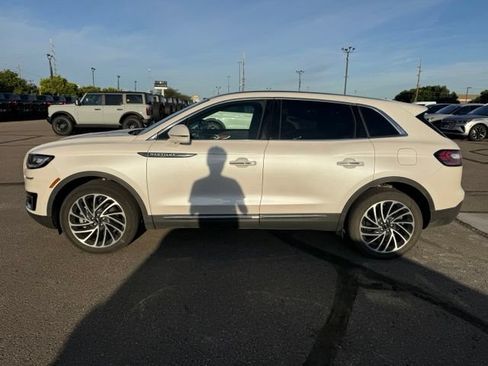 Used 2019 Lincoln Nautilus Reserve AWD/4WD image 7