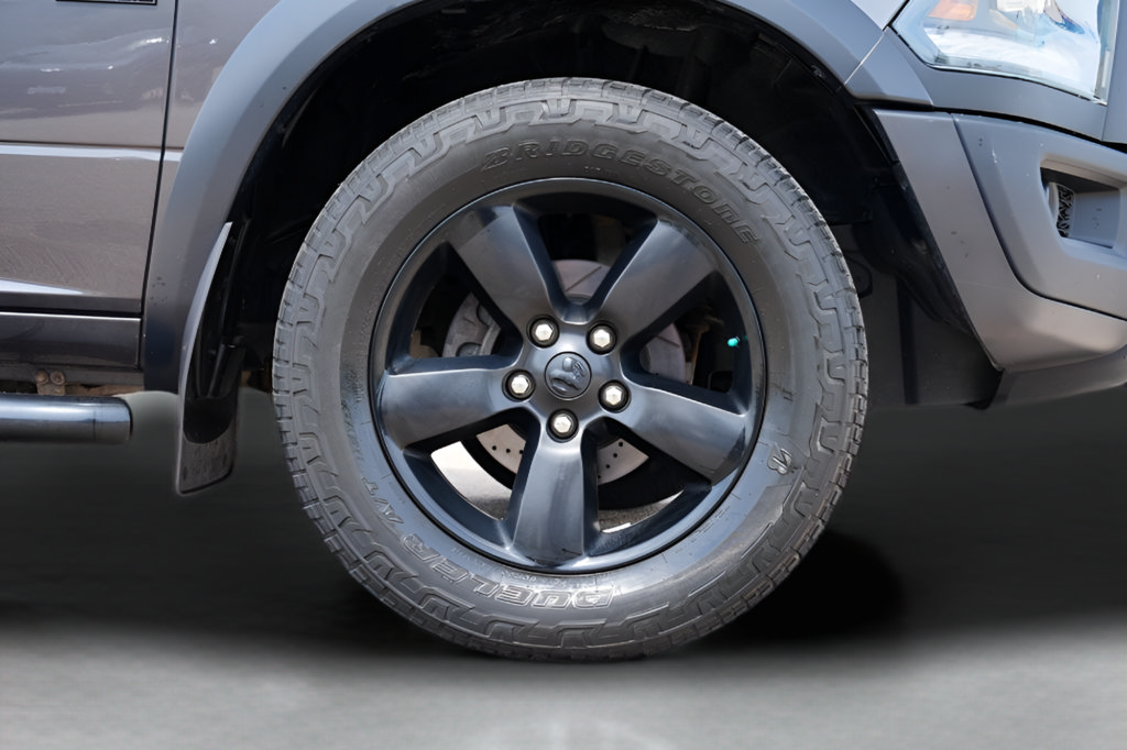 Used 2019 RAM 1500 Warlock w/ Electronics Group AWD/4WD image 9