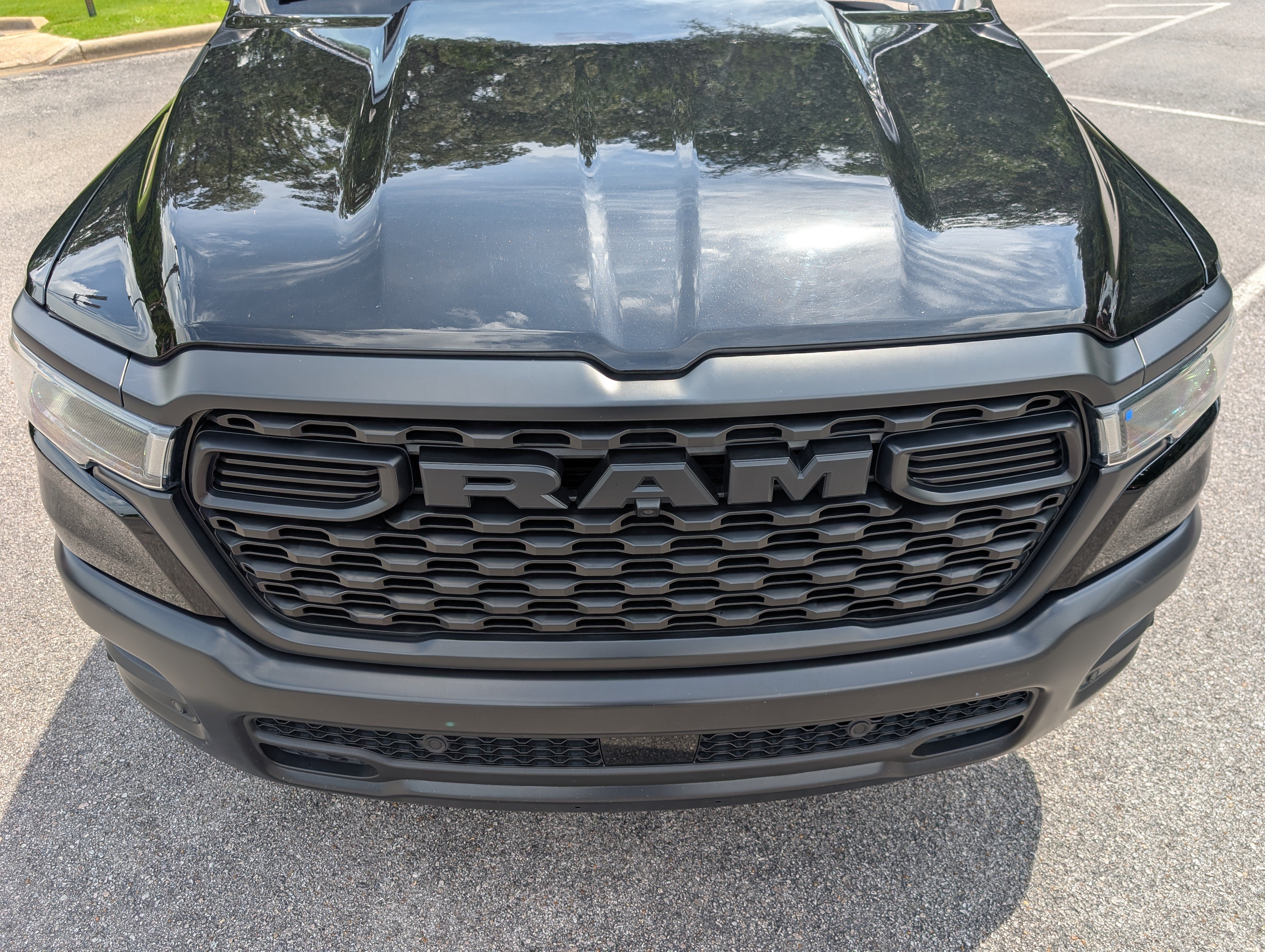 Used 2025 RAM 1500 Tradesman AWD/4WD image 12
