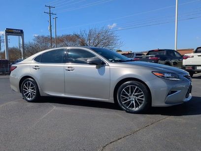 Used 2017 Lexus ES 350 w/ Navigation System Package