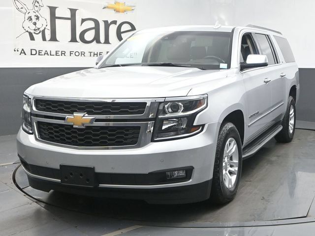 Used 2019 Chevrolet Suburban LT AWD/4WD image 7