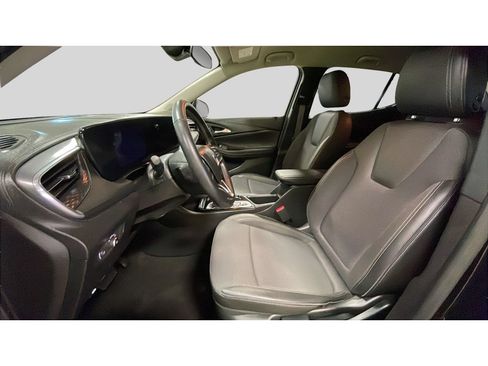 Used 2024 Buick Encore GX Preferred AWD/4WD image 12