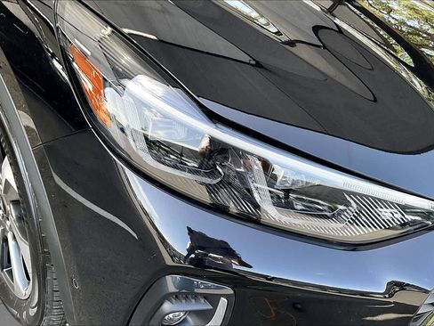 Used 2023 Ford Escape Platinum w/ Premium Technology Package AWD/4WD image 28