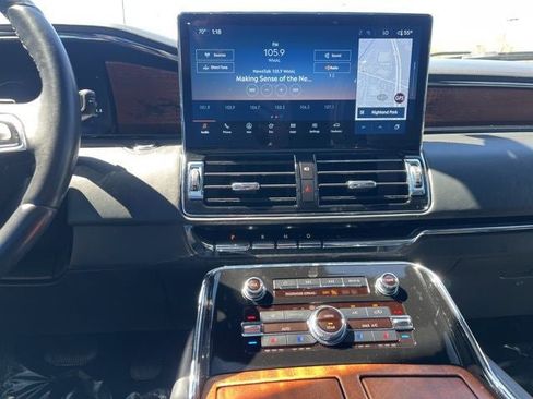 Certified 2023 Lincoln Navigator L Black Label AWD/4WD image 31