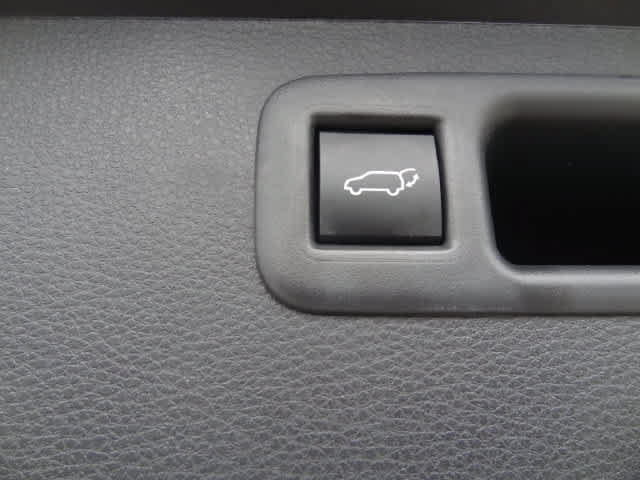 Certified 2026 Toyota Highlander XLE AWD/4WD image 11