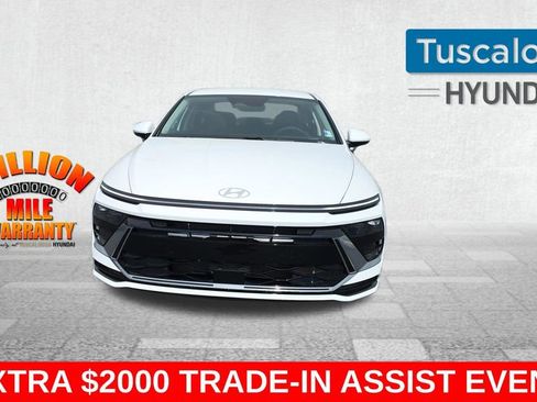 New 2026 Hyundai Sonata SEL FWD image 2