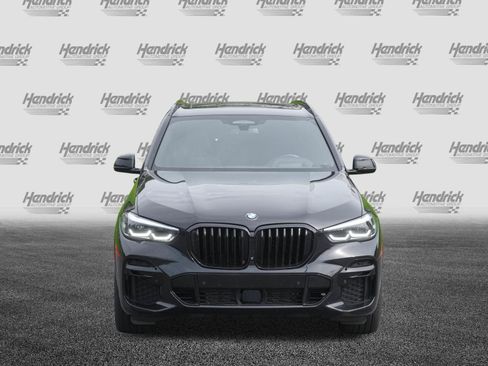 Used 2022 BMW X5 xDrive40i w/ M Sport Package AWD/4WD image 3