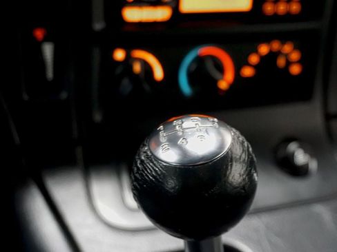 Used 2000 Dodge Viper GTS image 16