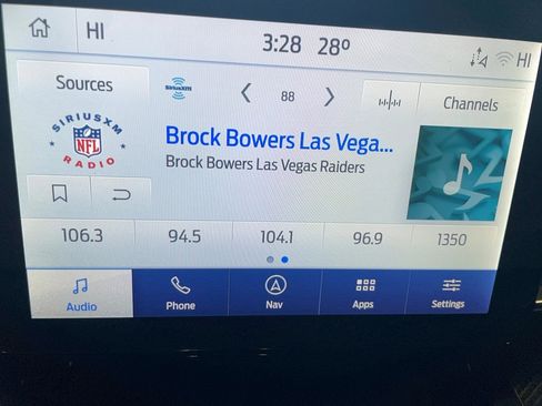 Used 2022 Ford Explorer ST w/ Equipment Group 401A image 14