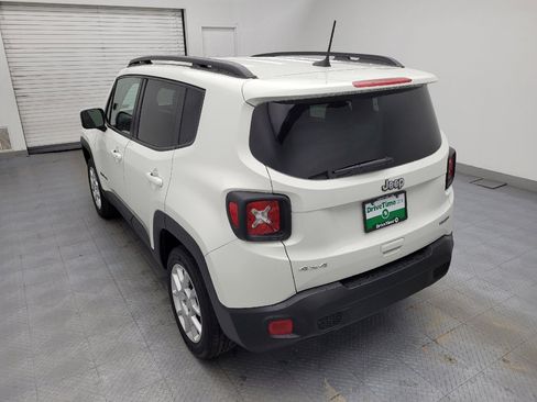 Used 2021 Jeep Renegade Latitude image 5