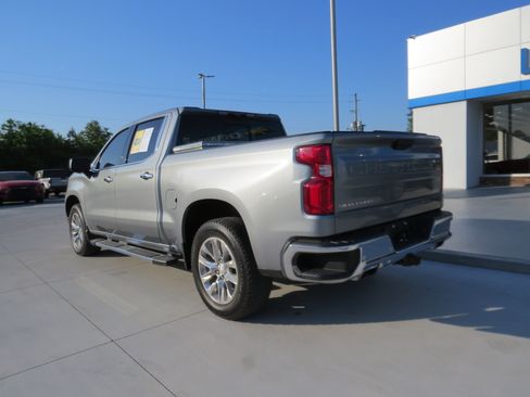 Certified 2023 Chevrolet Silverado 1500 LTZ AWD/4WD image 4