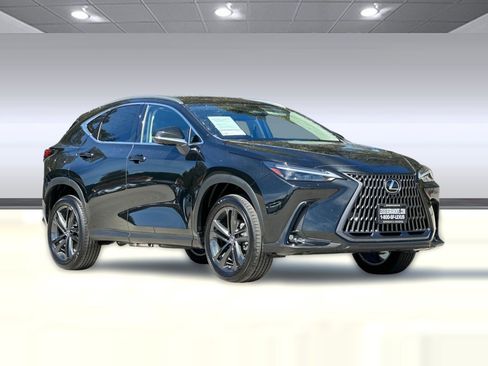 Used 2025 Lexus NX 450h+ AWD w/ Towing Package (2000 Lbs) image 6