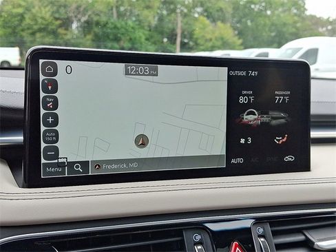 Used 2023 Genesis G70 3.3T w/ Sport Advanced Package image 18