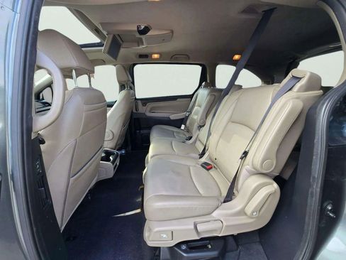 Used 2018 Honda Odyssey Elite image 12