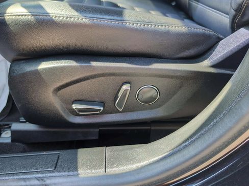 Used 2019 Ford Fusion SEL FWD image 14