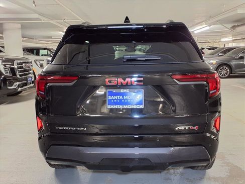 New 2026 GMC Terrain AT4 w/ Convenience Package III image 9