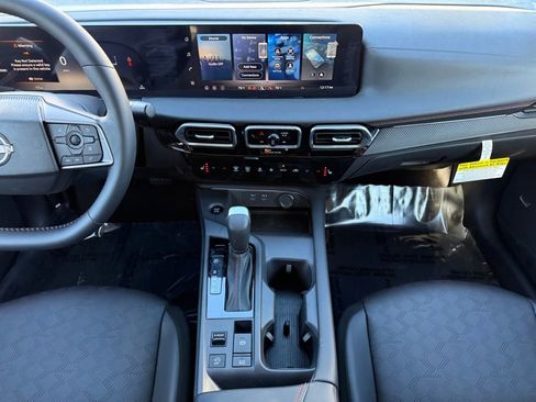 New 2026 Nissan Sentra SR w/ SR Premium Package image 20