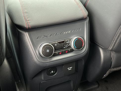 New 2025 Ford Explorer ST-Line w/ Premium Package RWD image 14