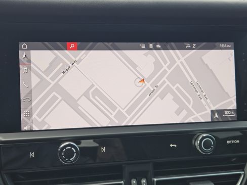 Certified 2024 Porsche Macan S image 17