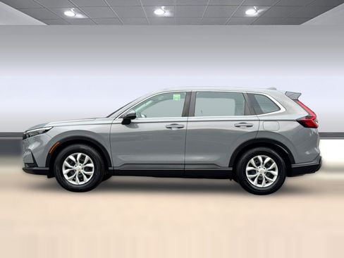Used 2024 Honda CR-V LX image 2