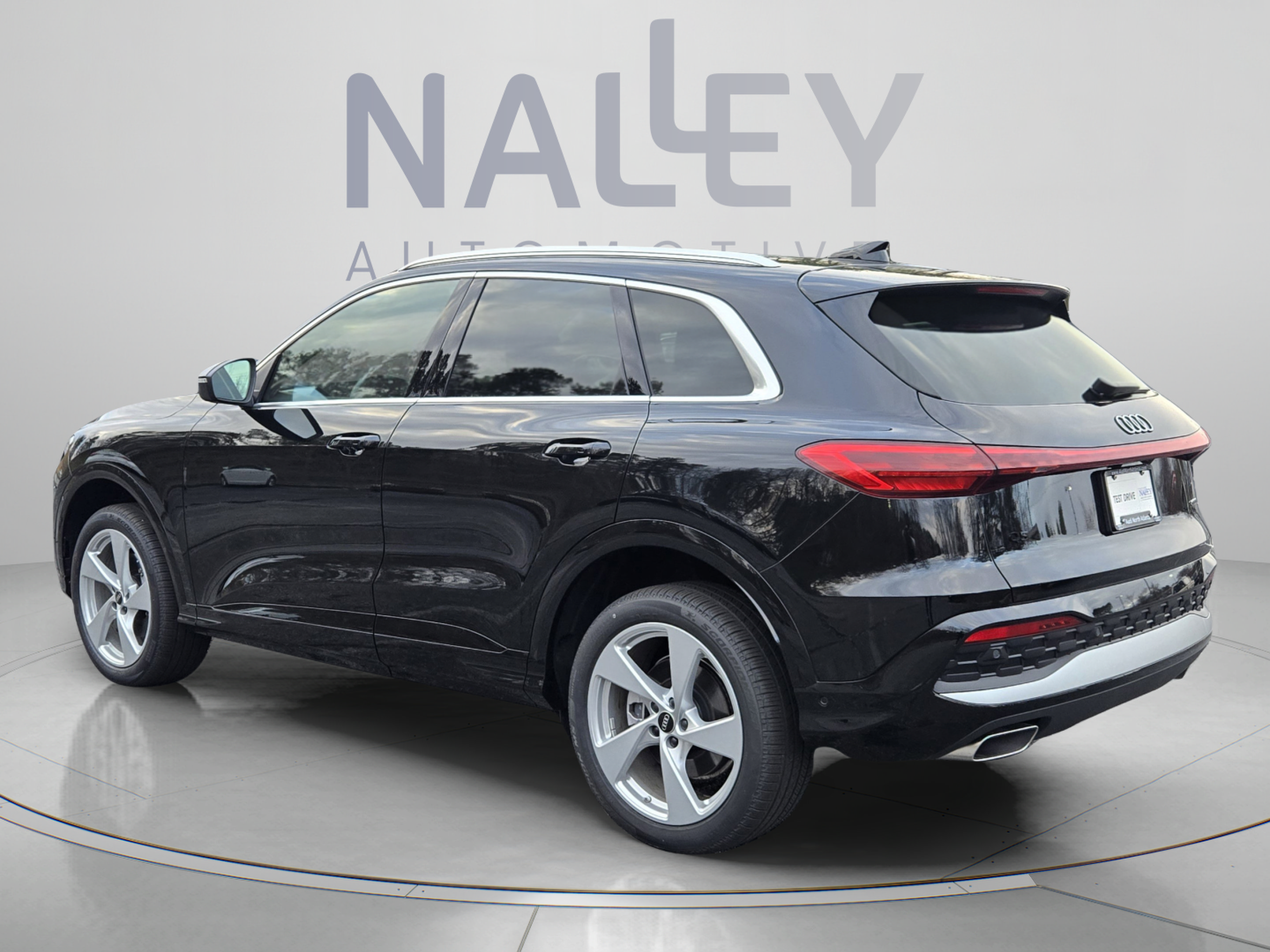 New 2025 Audi Q5 Prestige AWD/4WD image 2