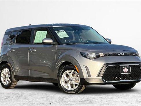 Used 2024 Kia Soul LX w/ Option Group 015 image 2