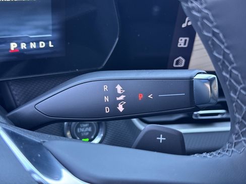 New 2026 Chevrolet Equinox LT FWD image 17
