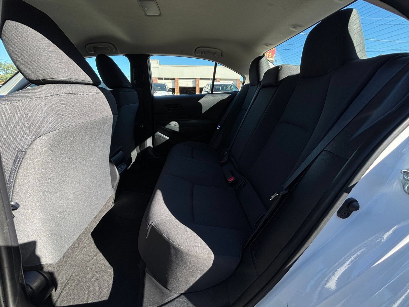 Used 2025 Toyota Corolla LE FWD image 24