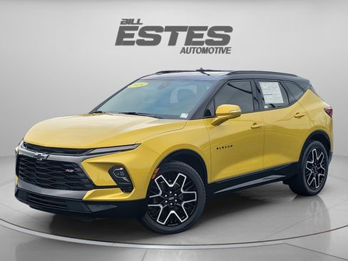 Used 2024 Chevrolet Blazer RS w/ Driver Confidence II Package AWD/4WD image 1