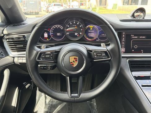 Used 2021 Porsche Panamera 4 image 12