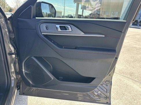 New 2026 Ford Explorer ST AWD/4WD image 14