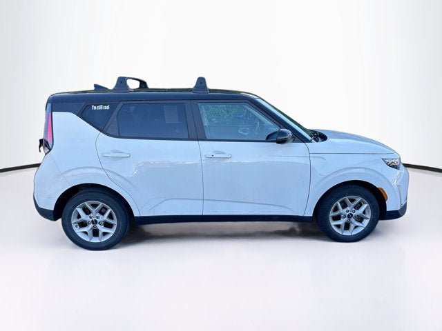 Certified 2024 Kia Soul S FWD image 4