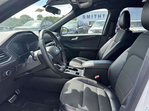 Used 2023 Ford Escape ST-Line w/ Tech Pack #1 AWD/4WD image 34
