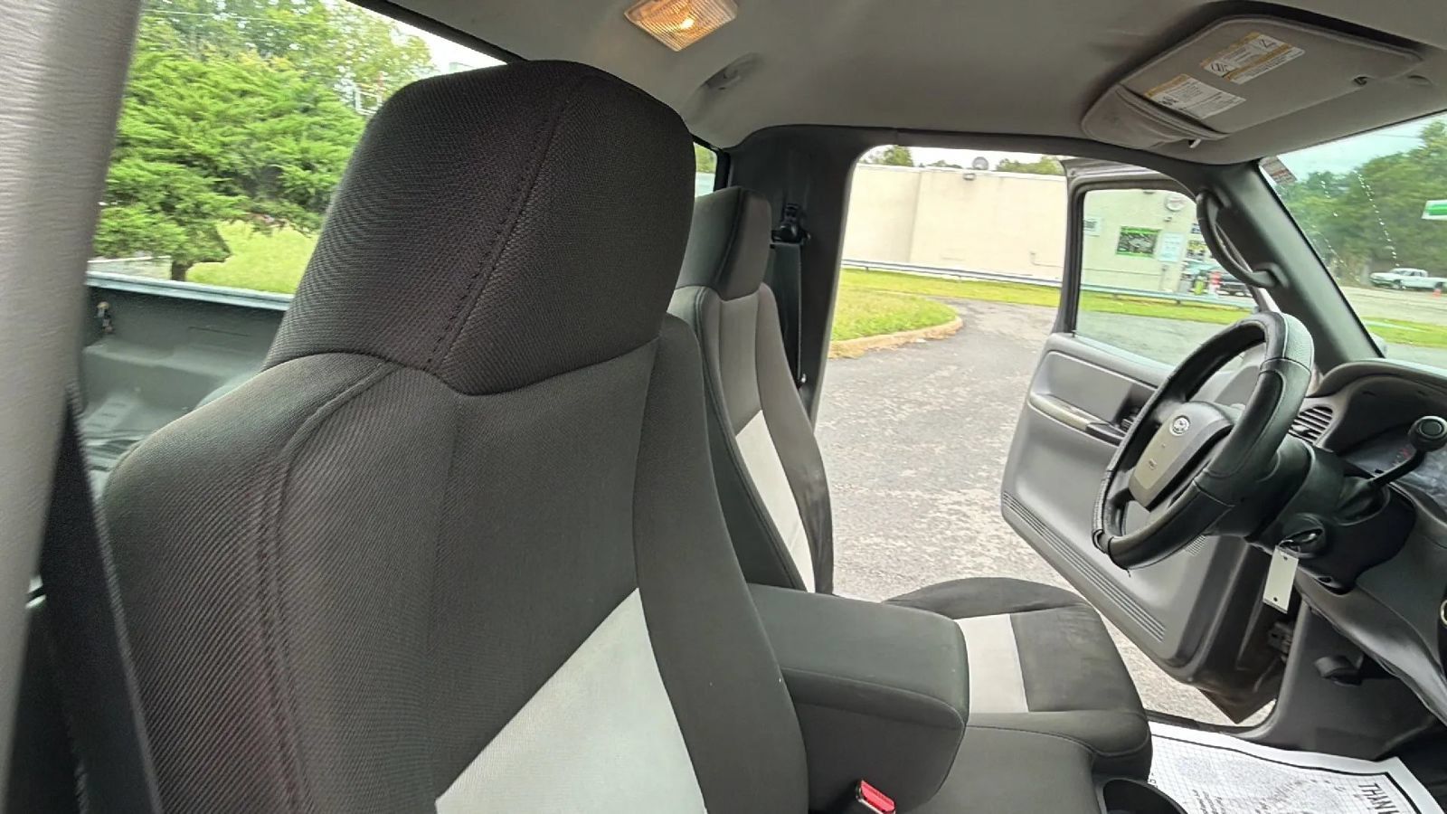 Used 2007 Ford Ranger STX RWD image 32