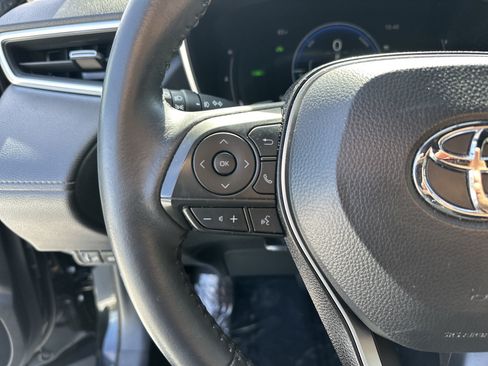 Used 2024 Toyota Corolla Cross AWD Hybrid w/ Convenience Package image 19