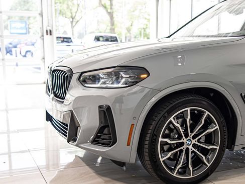 Used 2023 BMW X3 sDrive30i w/ M Sport Package RWD image 4