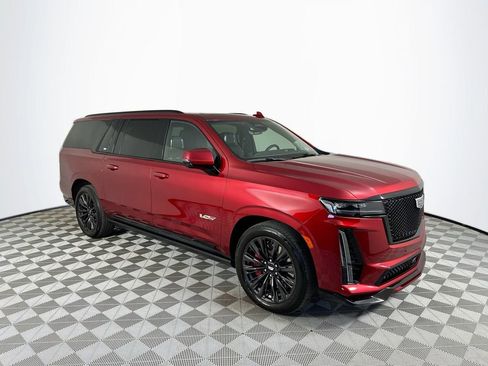 Used 2024 Cadillac Escalade ESV V w/ LPO, ONYX Package AWD/4WD image 1