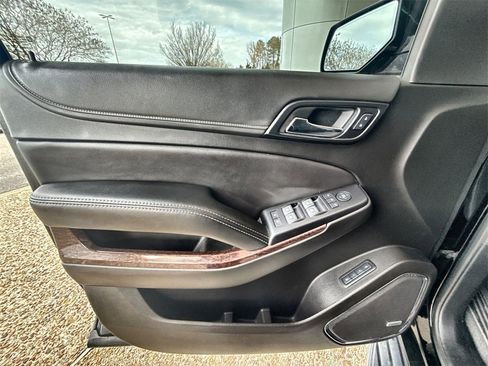 Used 2019 GMC Yukon XL SLT image 20