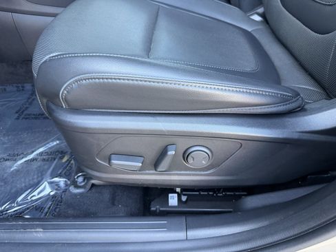 Used 2024 Hyundai Santa Cruz Limited image 31