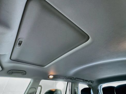 Used 2015 INFINITI QX80 2WD w/ Deluxe Technology Package image 23