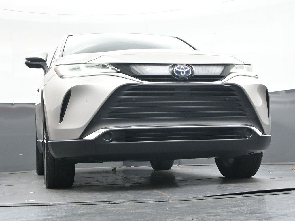 Used 2021 Toyota Venza XLE w/ Softex Package AWD/4WD image 38