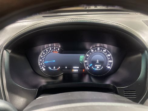 Used 2016 Ford Explorer Platinum image 31