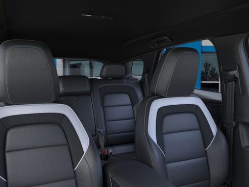 New 2025 Chevrolet Blazer EV LT image 24