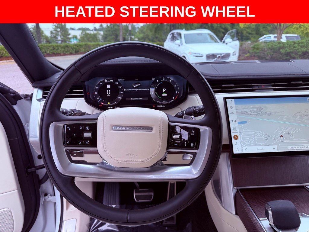 Used 2025 Land Rover Range Rover SE AWD/4WD image 14